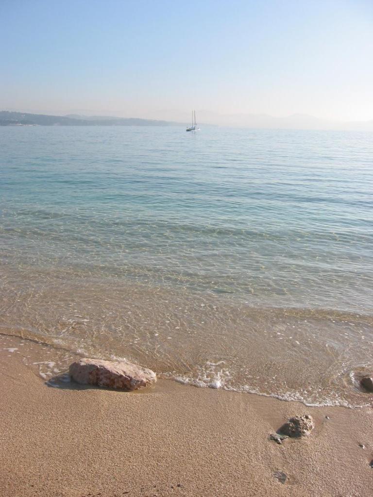 Blue Summer Vibes Apartment For 4P, Ac, Balcony, Parking, Beach At 50M, Spa Access -4 拉西约塔 外观 照片