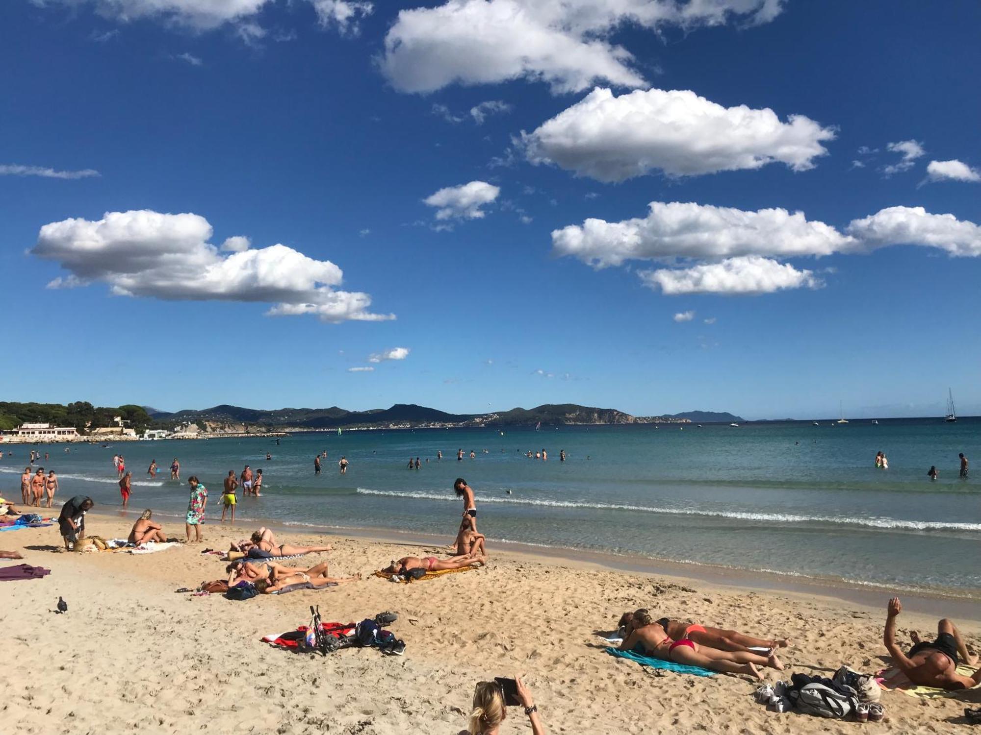 Blue Summer Vibes Apartment For 4P, Ac, Balcony, Parking, Beach At 50M, Spa Access -4 拉西约塔 外观 照片